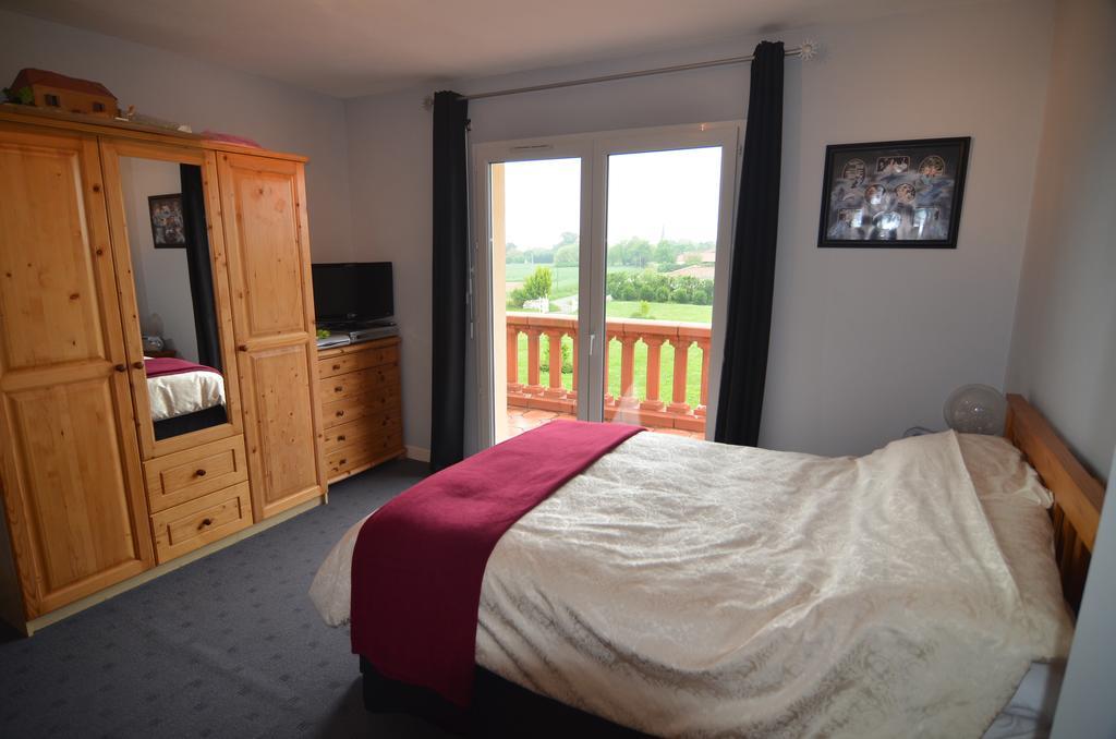 Bed and Breakfast La Batterie Lagarde-Hachan Экстерьер фото